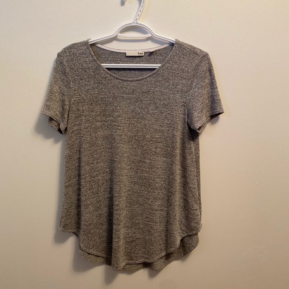 Aritzia short sleeve